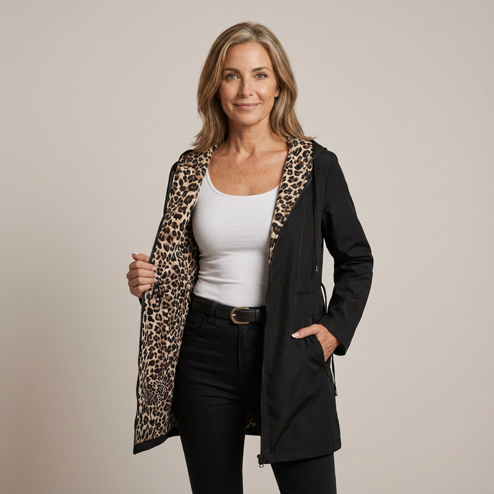 Abrigo con Capucha Reversible Nikkie™