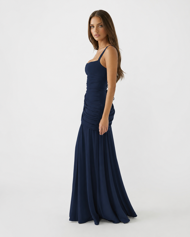 ELLA | Vestido maxi con escote cuadrado fruncido