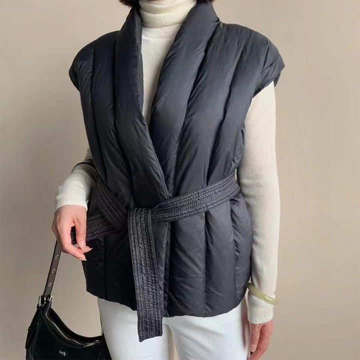 Chaleco Puffer Envuelto con Cinturón Cherry™