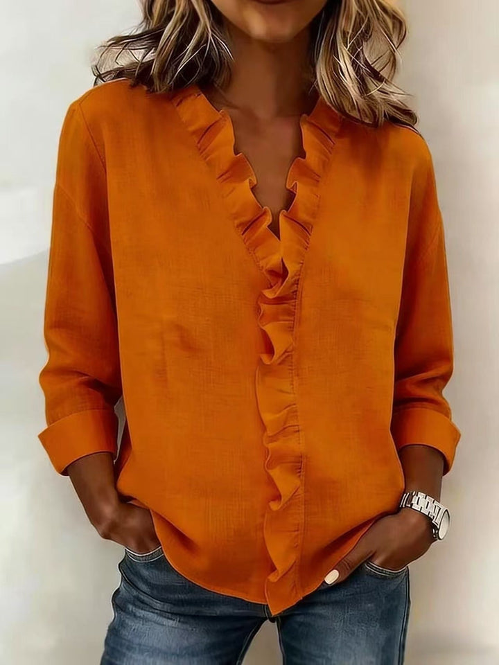 Claire™ | Blouse à encolure en V et volants délicats