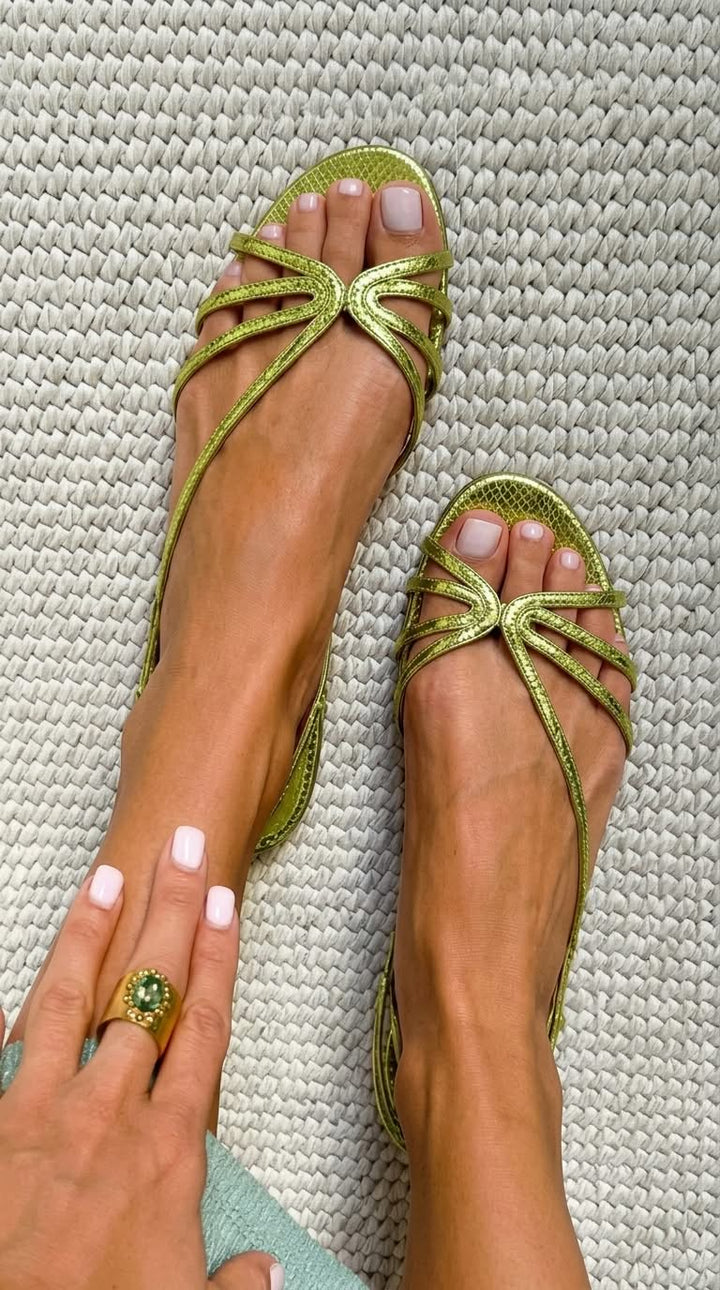 Sandra - Sandalias Elegancia Dorada de Verano