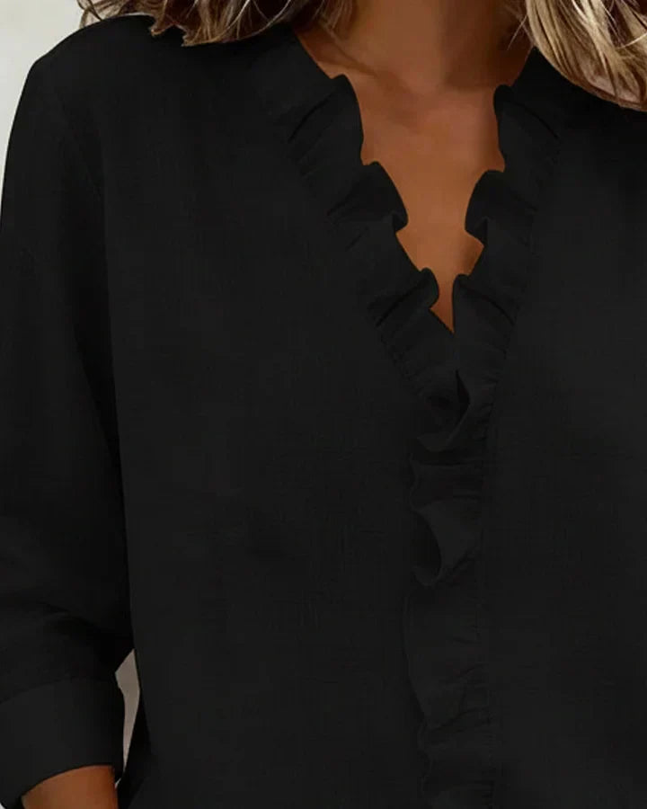 Claire™ | Blouse à encolure en V et volants délicats