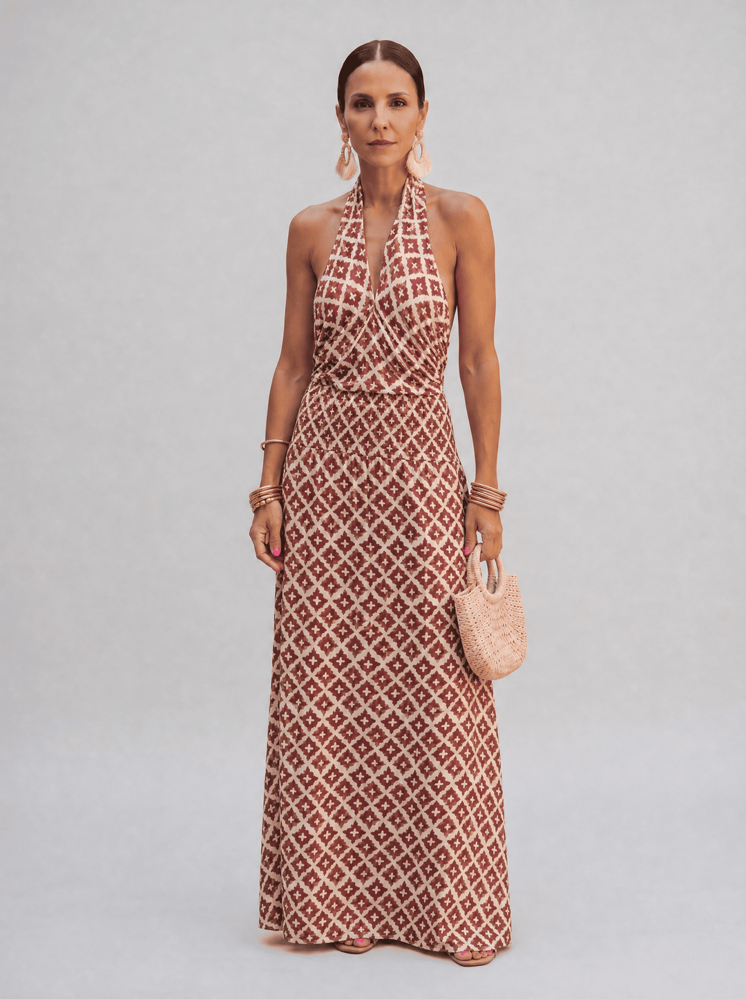 Marta | Conjunto elegante con hombros descubiertos