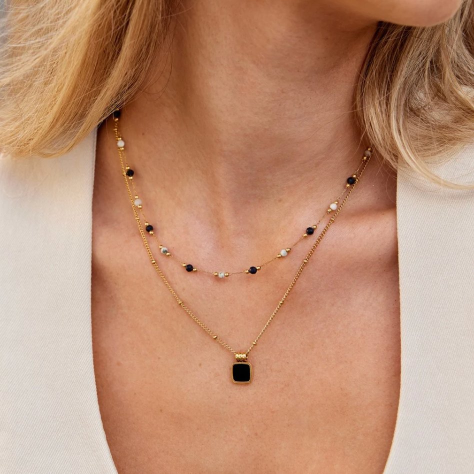 Collar Elegante de Doble Fila
